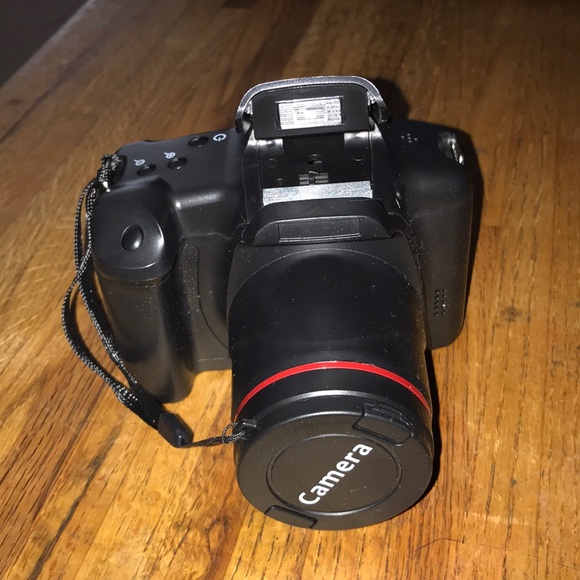 Camera - Picture 3 of 4